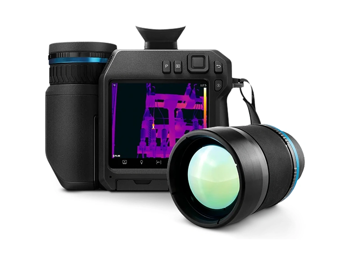 FLIR T840